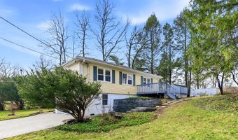 4 Rainbow Trl, Alloway, NJ 07422