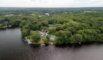 136 Aldrich Rd, Glocester, RI 02857