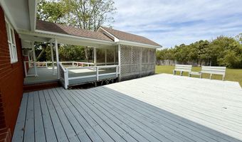 459 Shell Rd, Atlantic, NC 28511
