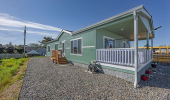 136 N WALL St, Coos Bay, OR 97420