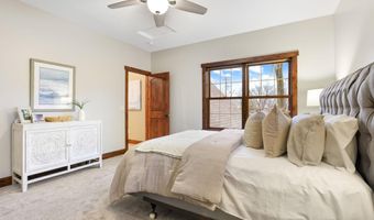 9823 103rd St NW, Annandale, MN 55302
