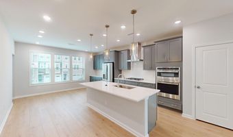 2732 Hunter Woods Dr, Apex, NC 27502