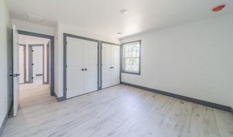 187 Grand Central Pkwy, Bayville, NJ 08721