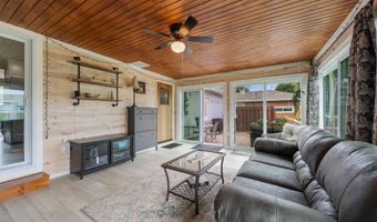 3030 N MORRISON St, Appleton, WI 54911