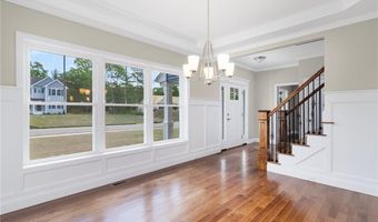 28 Cassidy Trl, Coventry, RI 02816