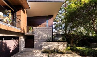 460 Palmitas St, Solana Beach, CA 92075