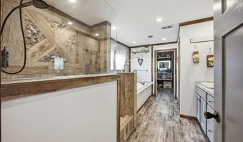 5172 S Sawmill Rd, Atoka, OK 74525
