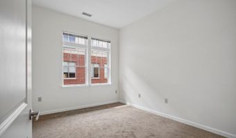 309 HOLLAND 327, Alexandria, VA 22314