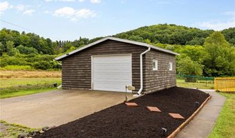 6808 Rossman Rd, Almond, NY 14804