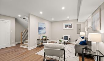 5709 5TH St S, Arlington, VA 22204