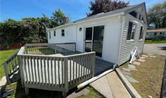 29 TACOMA St, Cranston, RI 02920