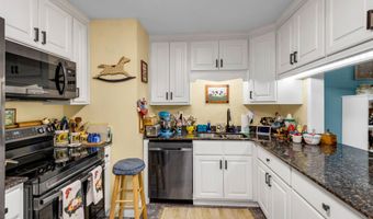 11385 Ruth Ct, Biloxi, MS 39532
