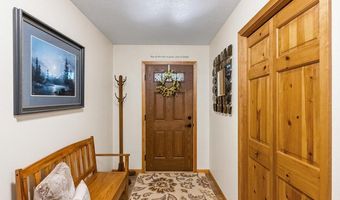 615 Woodsmen Dr NE, Alexandria, MN 56308