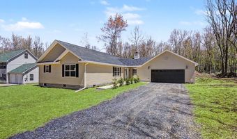 90 Oneida Trl, Albrightsville, PA 18210