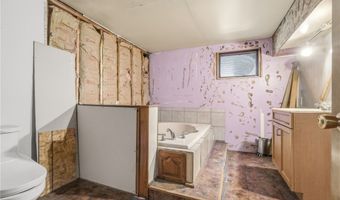 15086 Greenbower St NE, Alliance, OH 44601
