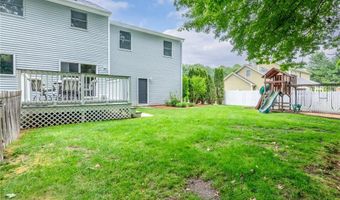 63 Derbyshire Dr, Cranston, RI 02921