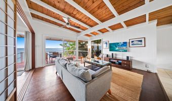 59-781 Kamehameha Hwy 1, Haleiwa, HI 96712