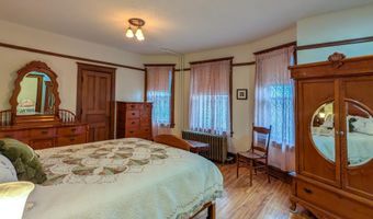 310 N Washington Ave, Albert Lea, MN 56007