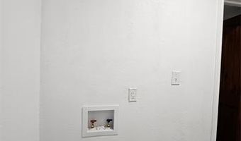 306 G St SE, Ardmore, OK 73401