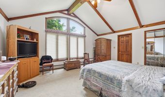 4920 BROOK HILLS Dr, Annandale, VA 22003