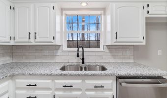 7905 Springhill Rd, Alexander, AR 72002