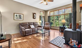 1520 Schropp Cir, Ashland, NE 68003