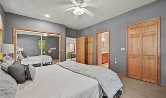 1066 Lake Viking Ter, Altamont, MO 64620