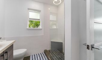 232 Kamahao Cir, Wailuku, HI 96793