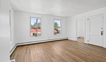62 Center St, Amsterdam, NY 12010
