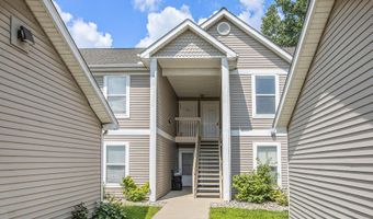 1446 Millbrook Trl, Ann Arbor, MI 48108