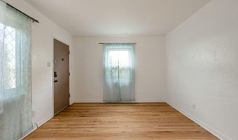215 Madison St NE, Albuquerque, NM 87108