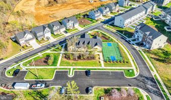 323 SOUTHWIND Dr, Accokeek, MD 20607