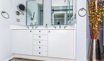 725 Kapiolani Blvd 2601, Honolulu, HI 96813