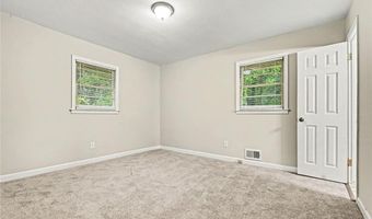 1184 Flamingo Dr, Austell, GA 30168