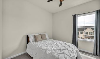 213 Cranesbill Dr, Adams Twp., PA 16046