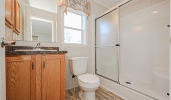 19 Parker Ave, Raymond, NH 03077