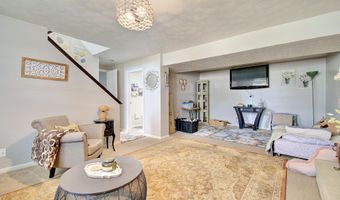 11 E Boesch Dr, Alexandria, KY 41001