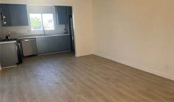 13060 Kiowa Rd, Apple Valley, CA 92308