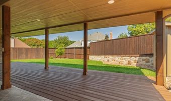 2106 Ridgecrest Dr, Weatherford, TX 76087