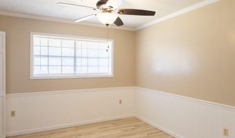 1058 S Berwick Ave, Basile, LA 70515