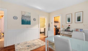 13 Elizabeth St, Cumberland, RI 02864