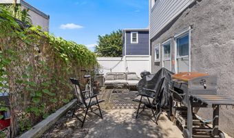 2314 E CUMBERLAND St 1R, Philadelphia, PA 19125