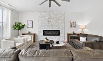 1081 Park Ct, Avon, IN 46123