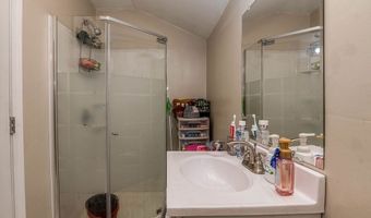 40 Falmouth St, Attleboro, MA 02703