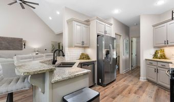 130 Riverboat Dr SW, Adairsville, GA 30103