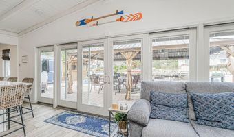 14 Albatross Pt, Bayville, NJ 08721