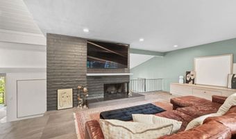 11009 Dutton Dr, La Mesa, CA 91941