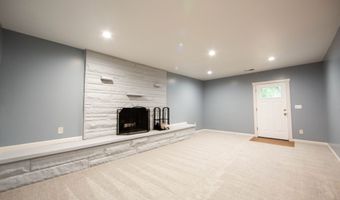 196 Park Ave, Bargersville, IN 46106