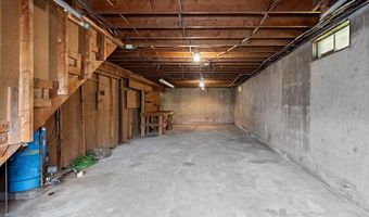 222 Ward Rd, Augusta, ME 04330