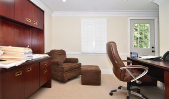 2695 Hartford Ave, Johnston, RI 02919